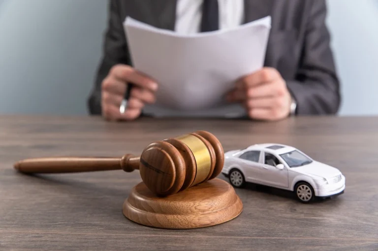 Auto Accident Claims and Criminal Defense Support in Munster