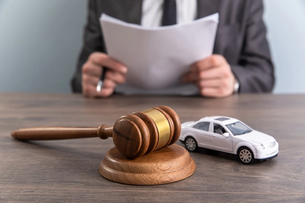 Auto Accident Claims and Criminal Defense Support in Munster